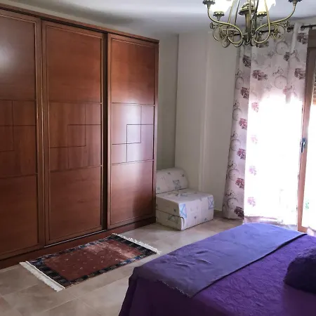 Lacasadeyolandayedu Apartment Medina del Campo